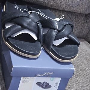 Universal Thread Black Flat Sandals